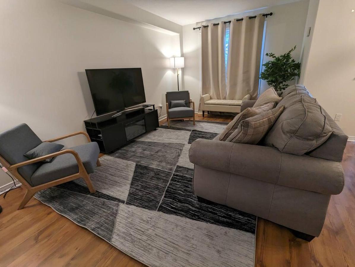 金斯顿Adorable 4 Bed,3 Bath House别墅 外观 照片